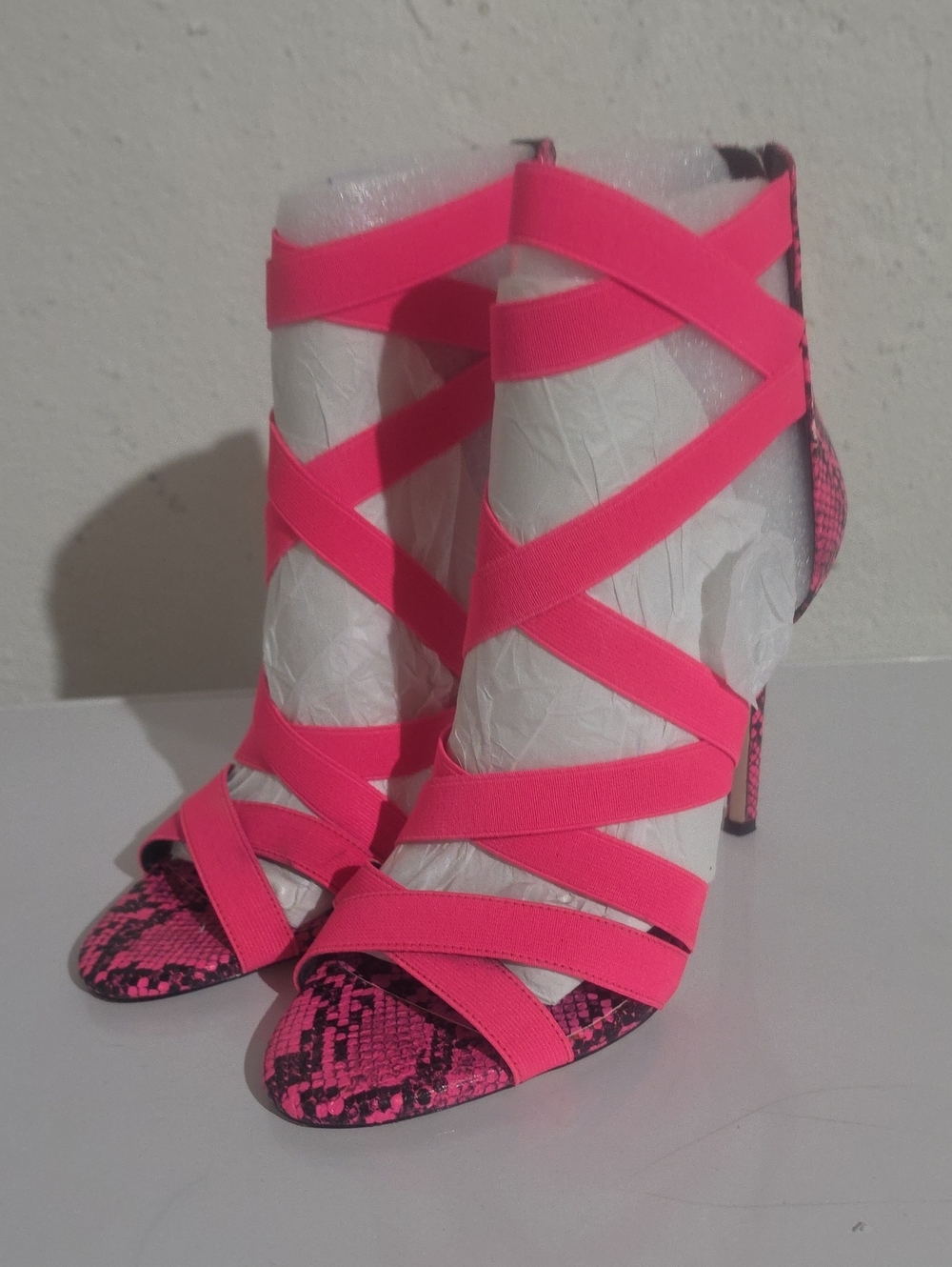 Jessica Simpson JS- JYRA Women’s Hot Pink Strappy High Heel Sandals
